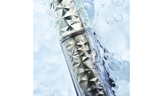 <p><strong>At the heart of its formula lies an exclusive blend of potent actives</strong></p>